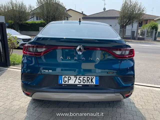 Renault Arkana view 4