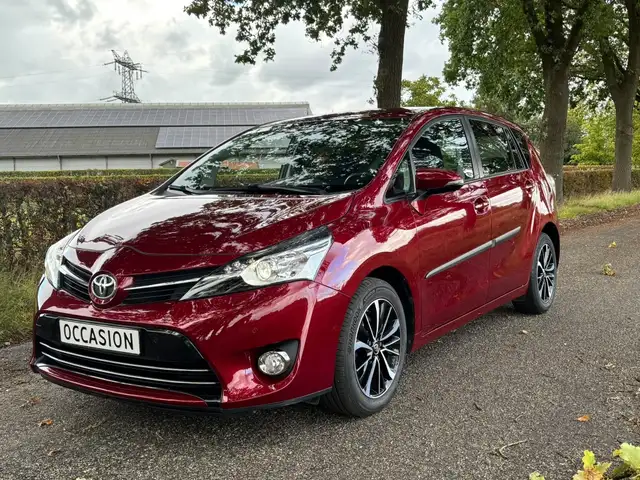 Toyota Verso 1.8 VVT-i Dynamic
