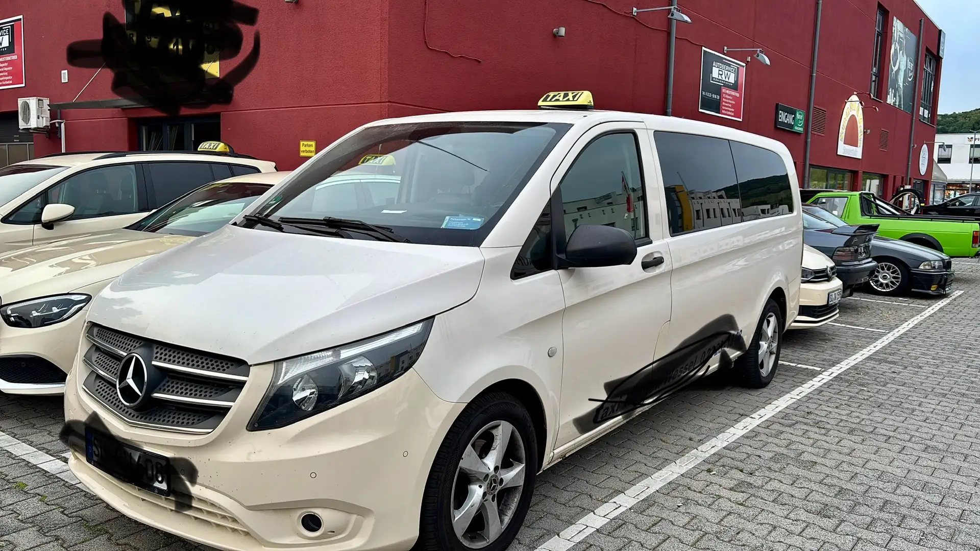 Mercedes-Benz Vito 114 CDI (BlueTEC) 4MATIC Extralang Aut. Gelb - 1
