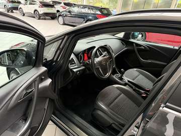 Bild 2 Opel Astra Sports Tourer 1.4 Turbo ecoFLEX Edition