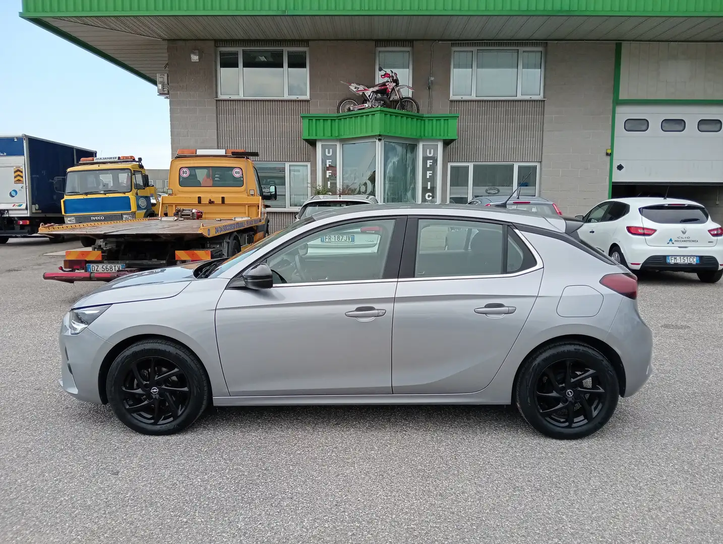 Opel Corsa 1.2 75cv Elegance OK NEOPATENTATI Argento - 2