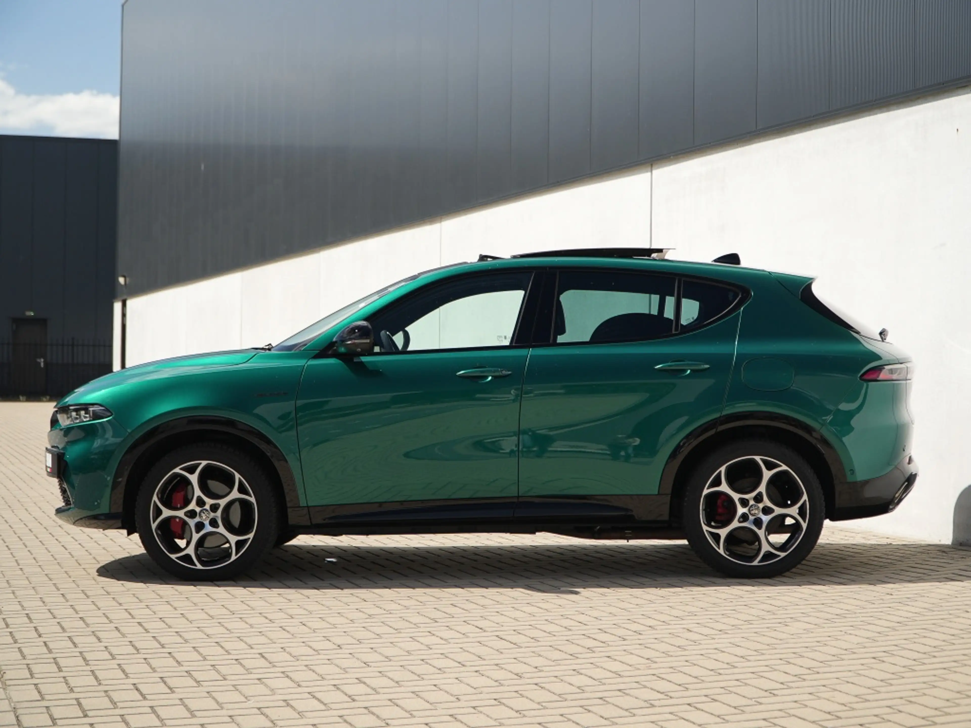 Alfa Romeo Tonale 1.3T PHEV 280 PK Veloce | Schuifdak | Harman | Led — photo 10