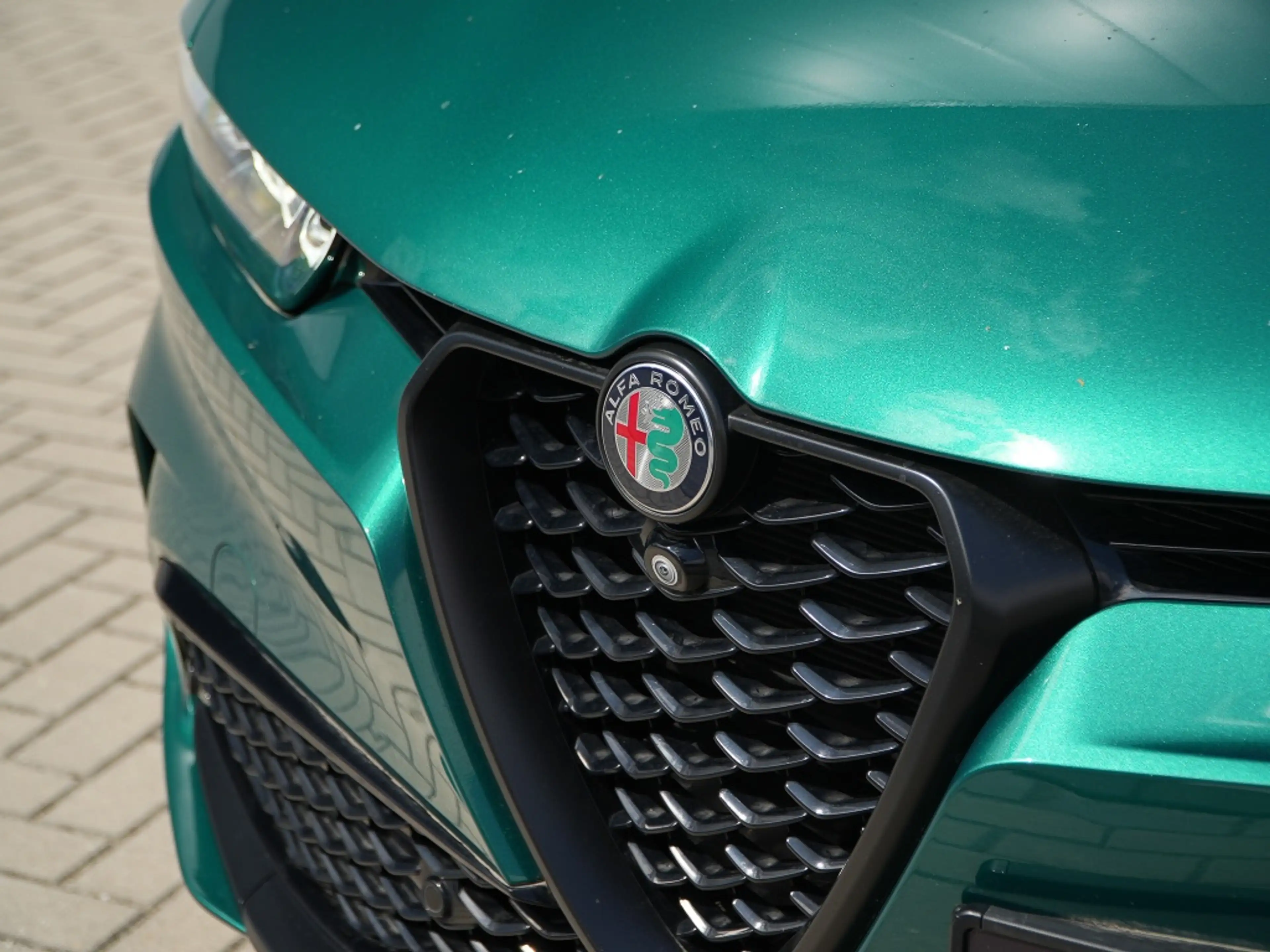 Alfa Romeo Tonale 1.3T PHEV 280 PK Veloce | Schuifdak | Harman | Led — photo 8