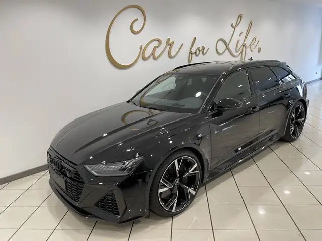 Audi RS6 view 3