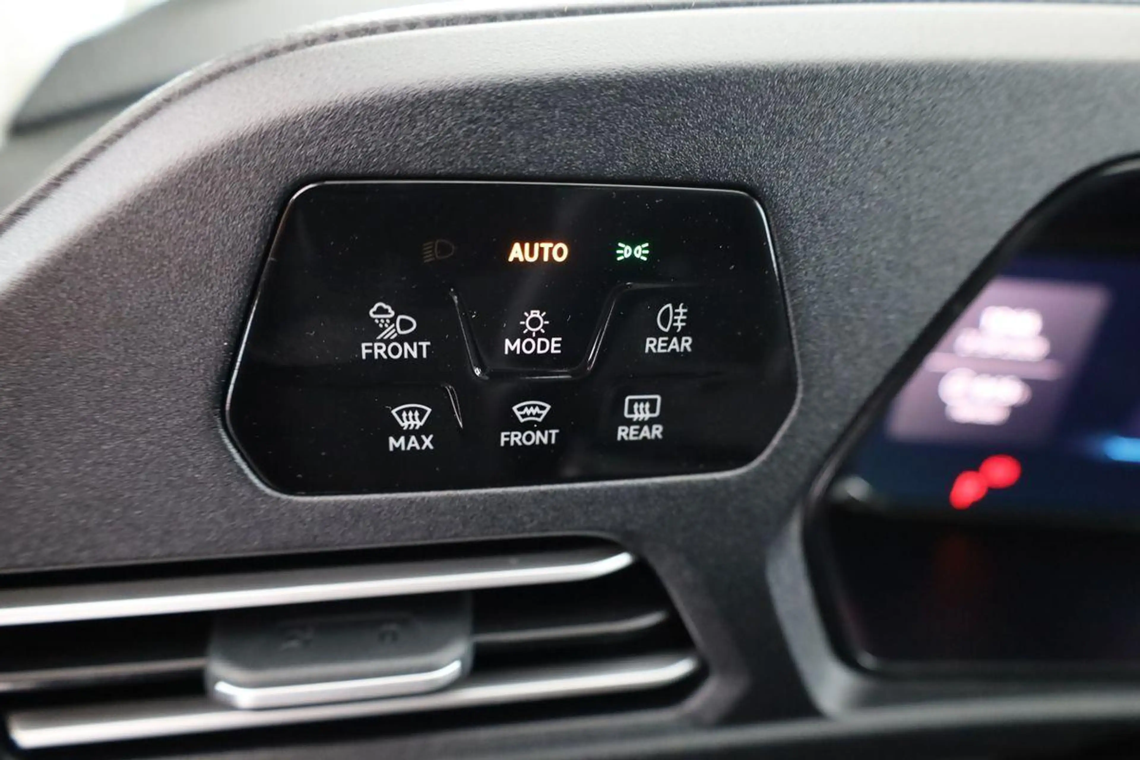 Volkswagen Caddy Life eHybrid 1.5 Life, Navi, Side, FS-beheizbar... — photo 8