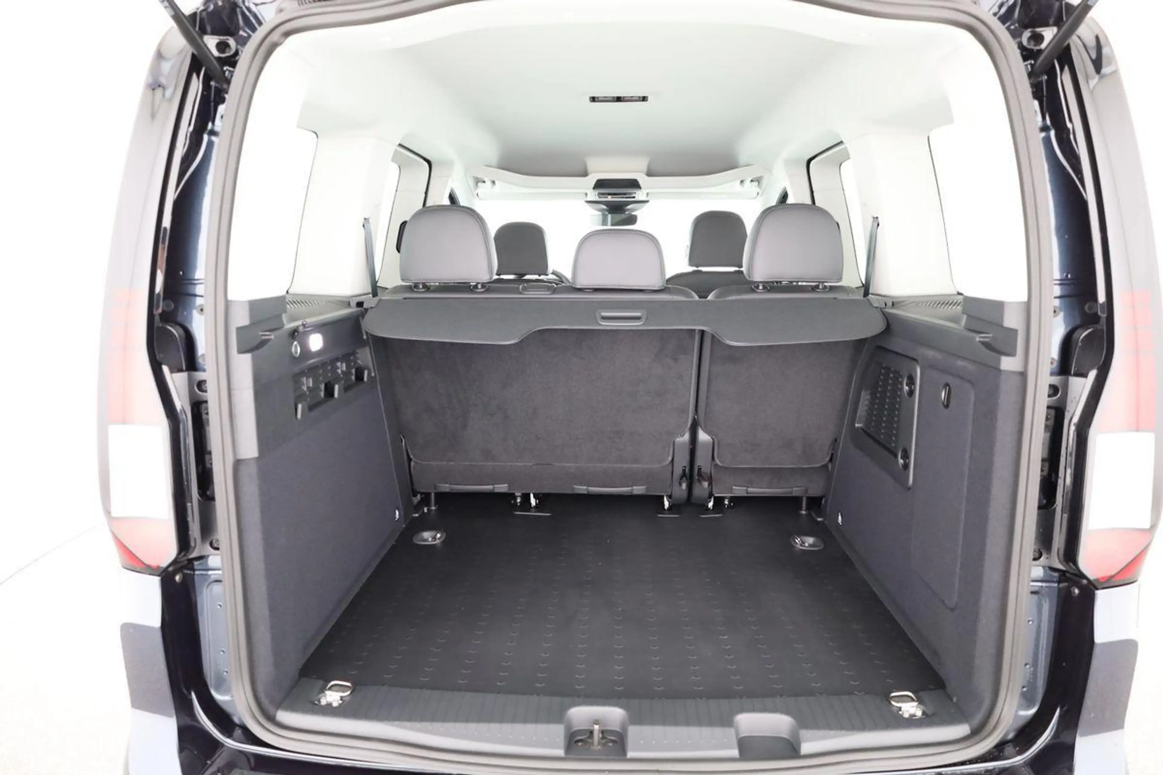 Volkswagen Caddy Life eHybrid 1.5 Life, Navi, Side, FS-beheizbar... — photo 11