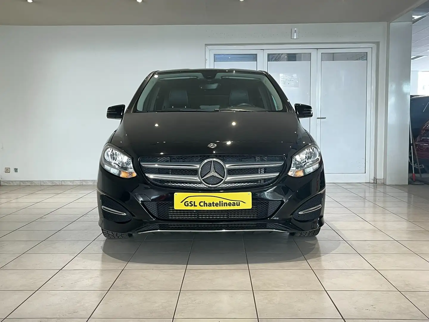 Mercedes-Benz B 180 d 1.5d 110cv Automatique 2018 Navi/Camera/Cruise Noir - 2