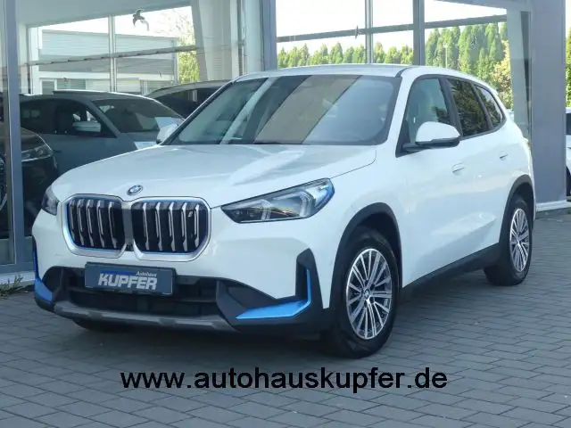 BMW X1 xDrive30 ACC+Park Prof.360°-AdLED*Headup°1Hd