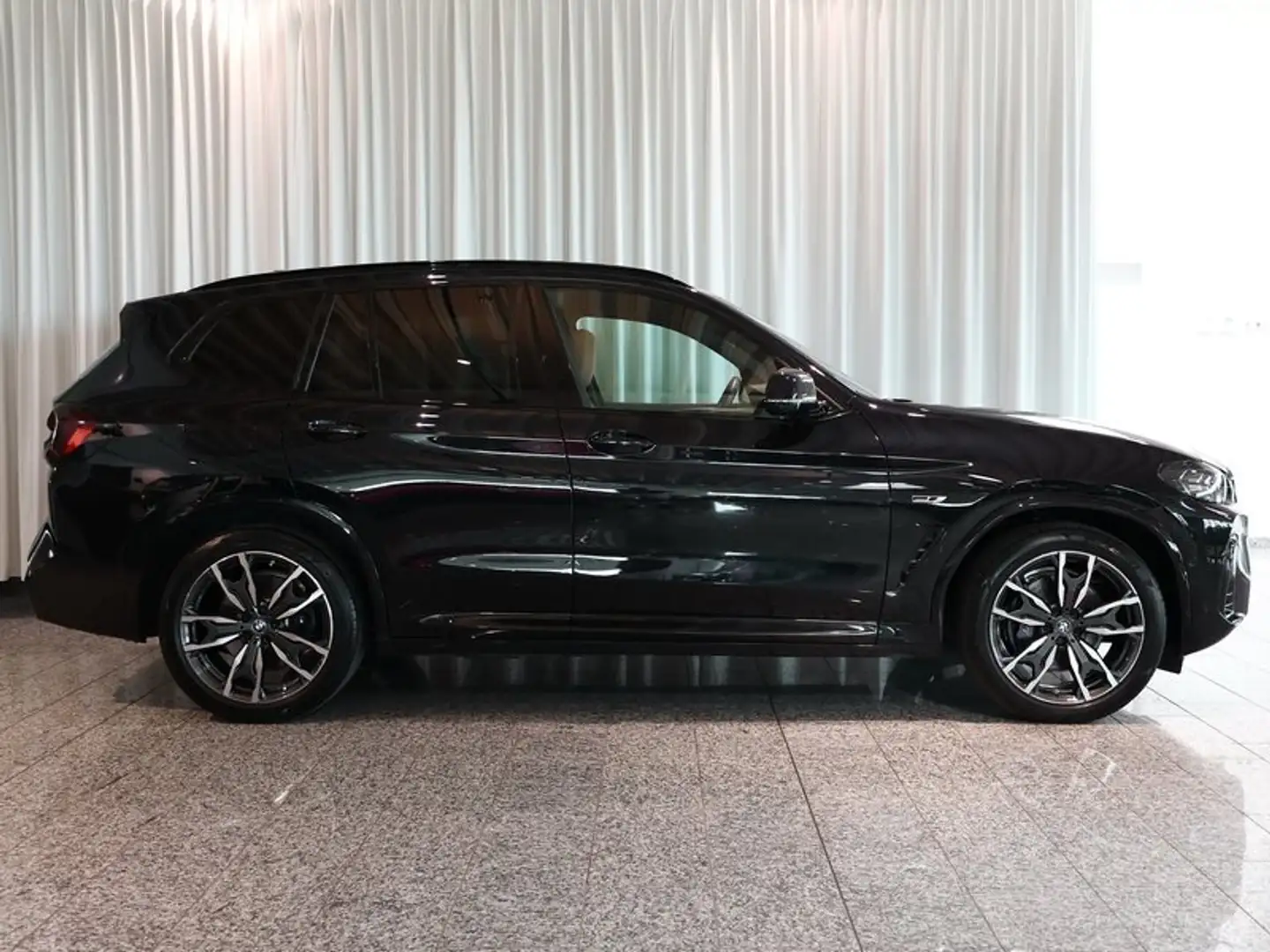 BMW X3 xDrive30e M Sport HUD HIFI Adp.LED RFK 20Zoll Schwarz - 2
