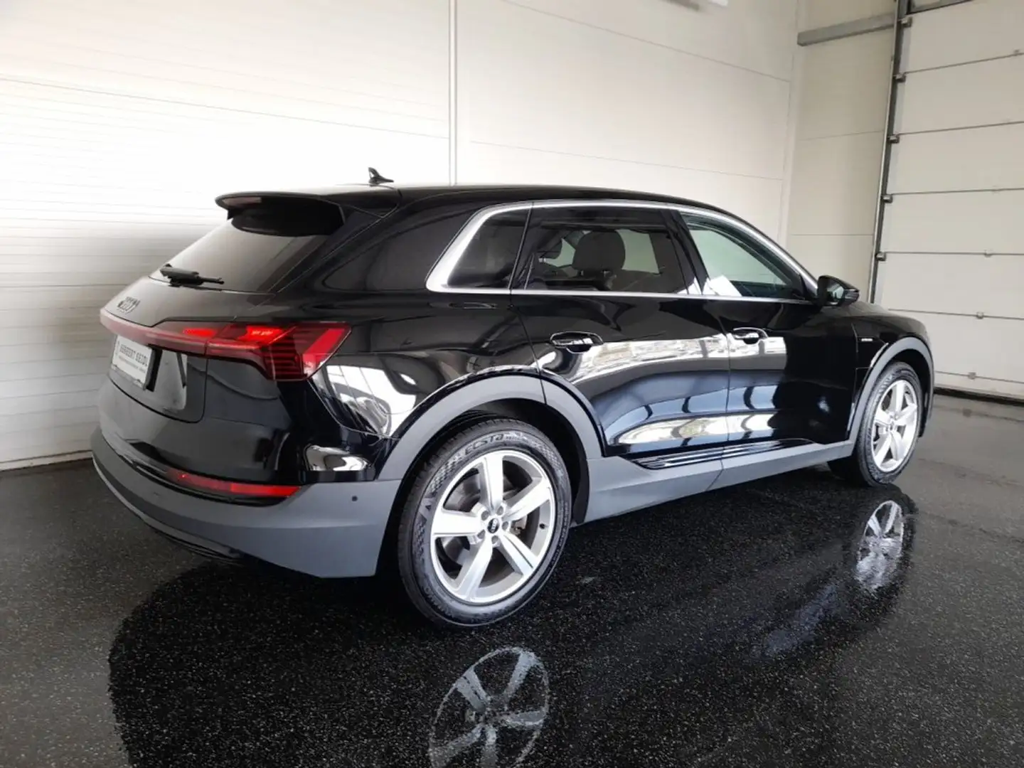 Audi e-tron 50 quattro 71kWh *20 ZOLL / LEDER / VIRTUELL / NAVI / KAMERA / E-KLAPPE / VERKEHRSZEICHEN & SPURHALTEASSIST* Schwarz - 2