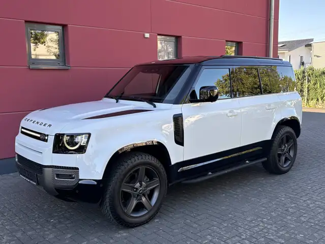 Land Rover Defender 110 5 TÜRER D200 X DYNAMIC SE LUFTFEDERUNG LEDER KAMERA NAVI 1 HAND TOP* GARANTIE*