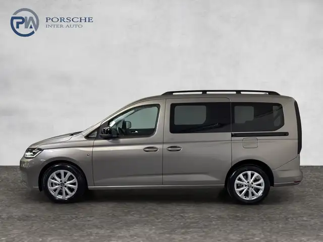 Volkswagen Caddy view 3