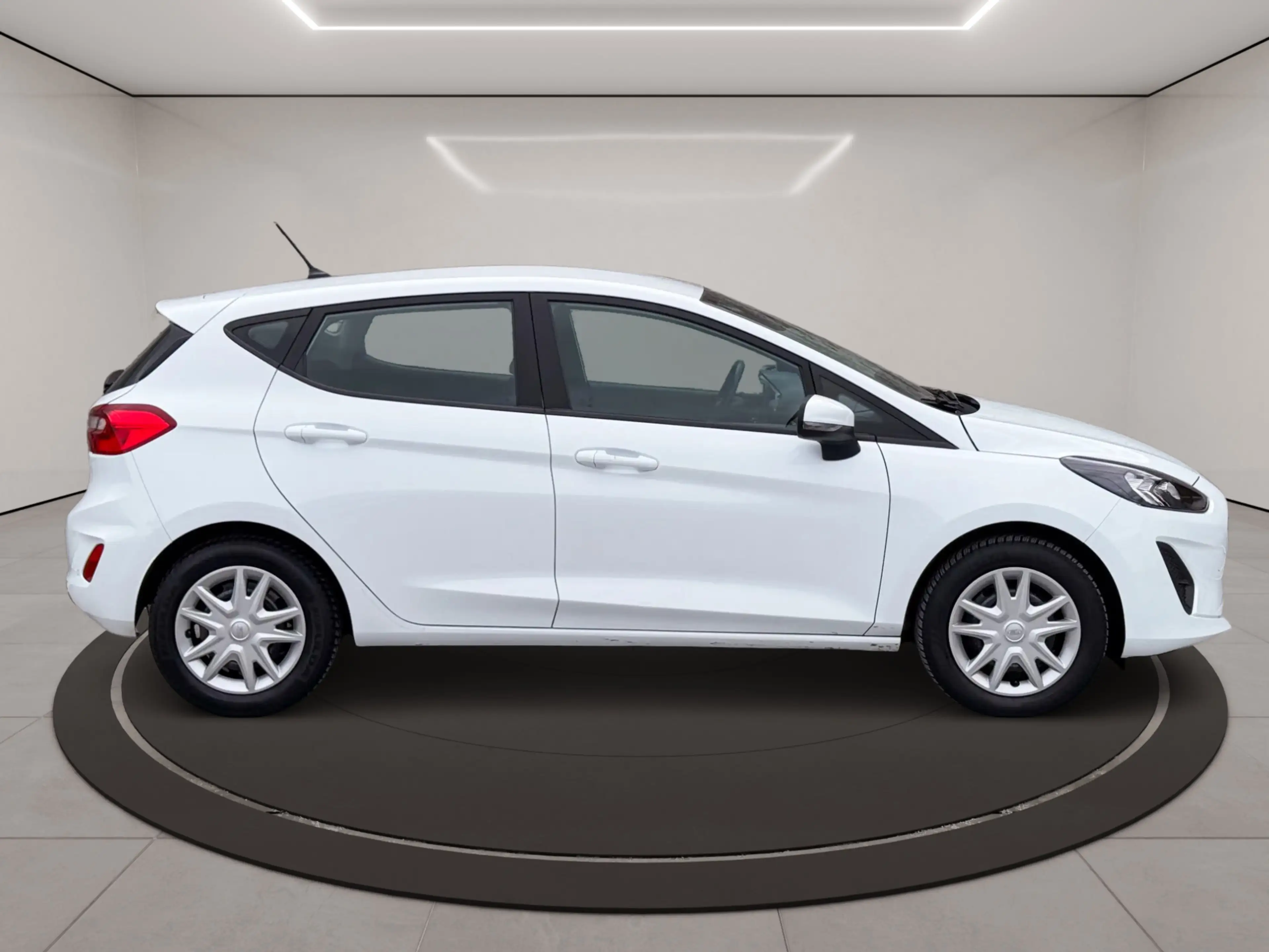 Ford Fiesta 1.1 * NIEUWE APK * PARKEERSENSOREN * CAR PLAY * — photo 5
