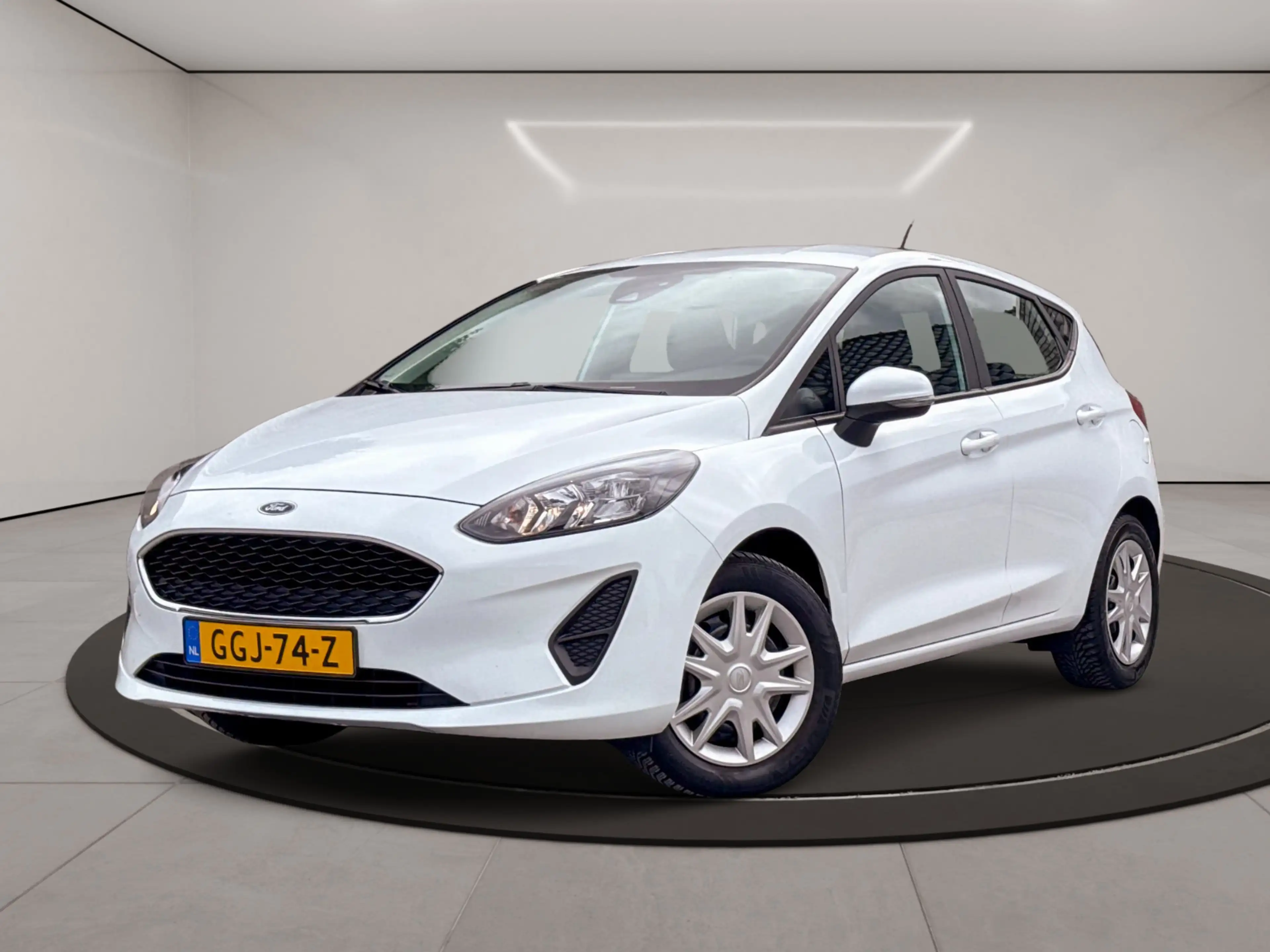 Ford Fiesta 1.1 * NIEUWE APK * PARKEERSENSOREN * CAR PLAY * — photo 2