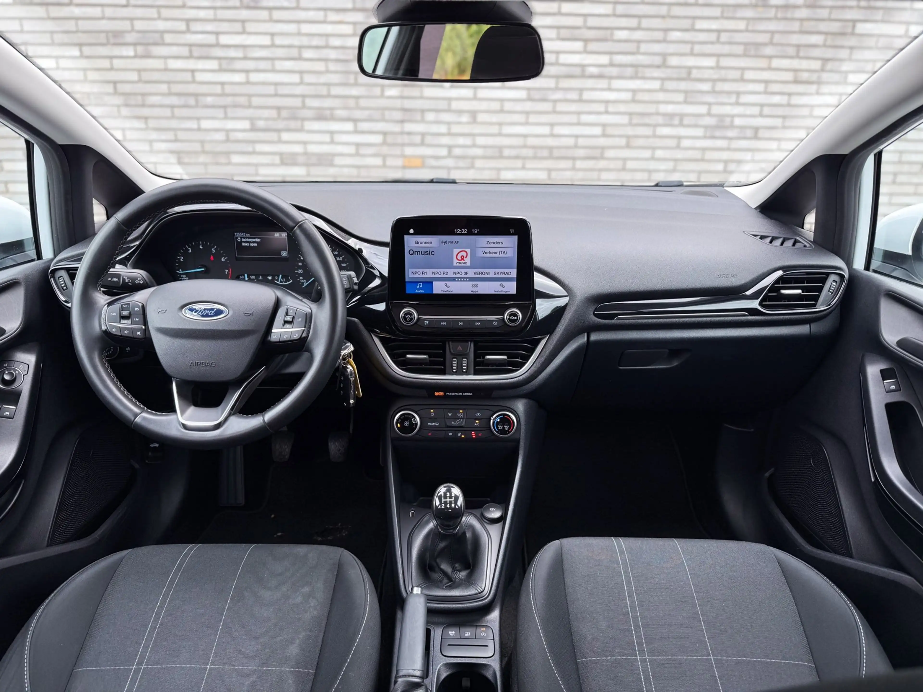 Ford Fiesta 1.1 * NIEUWE APK * PARKEERSENSOREN * CAR PLAY * — photo 13