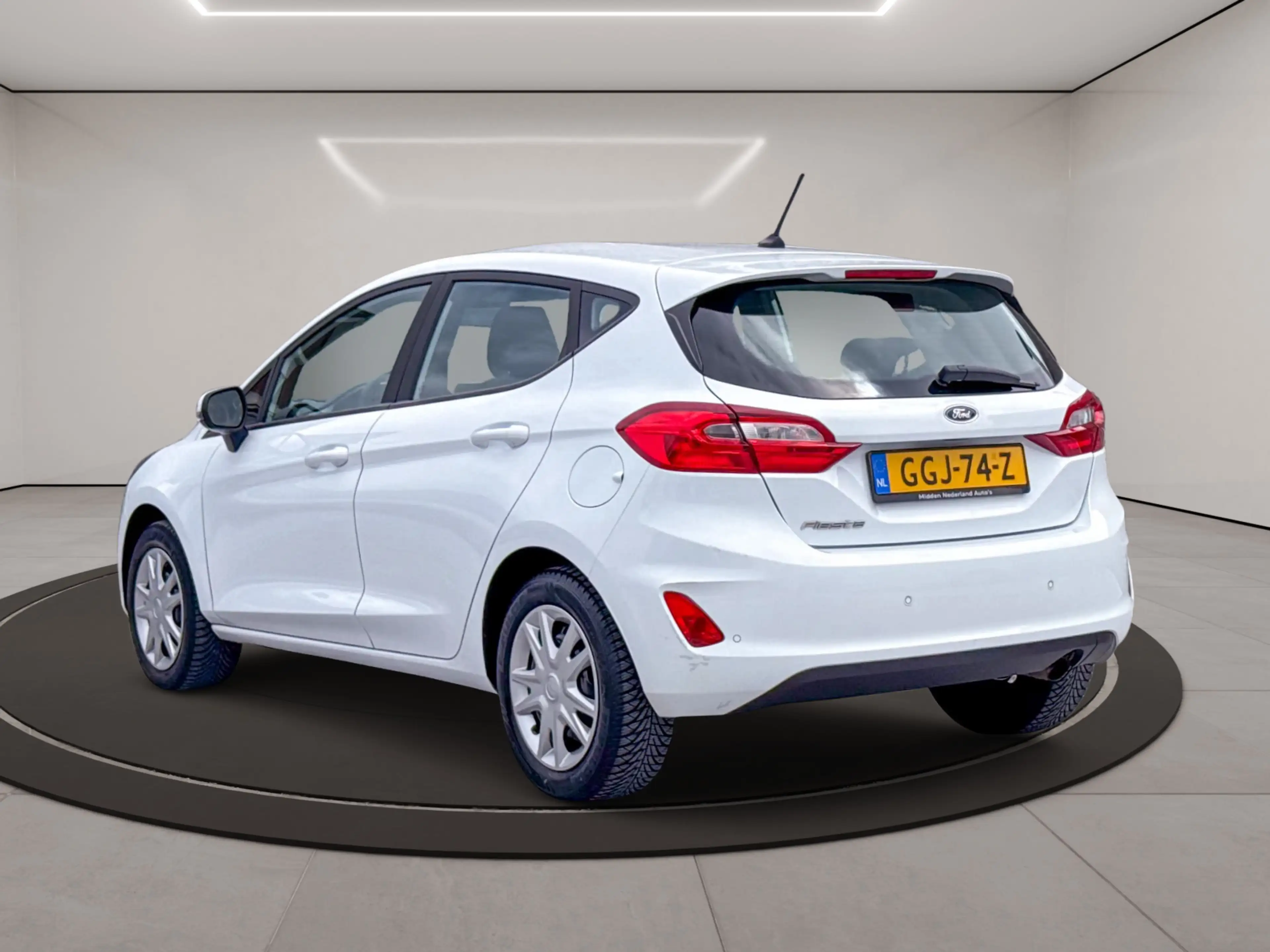 Ford Fiesta 1.1 * NIEUWE APK * PARKEERSENSOREN * CAR PLAY * — photo 9