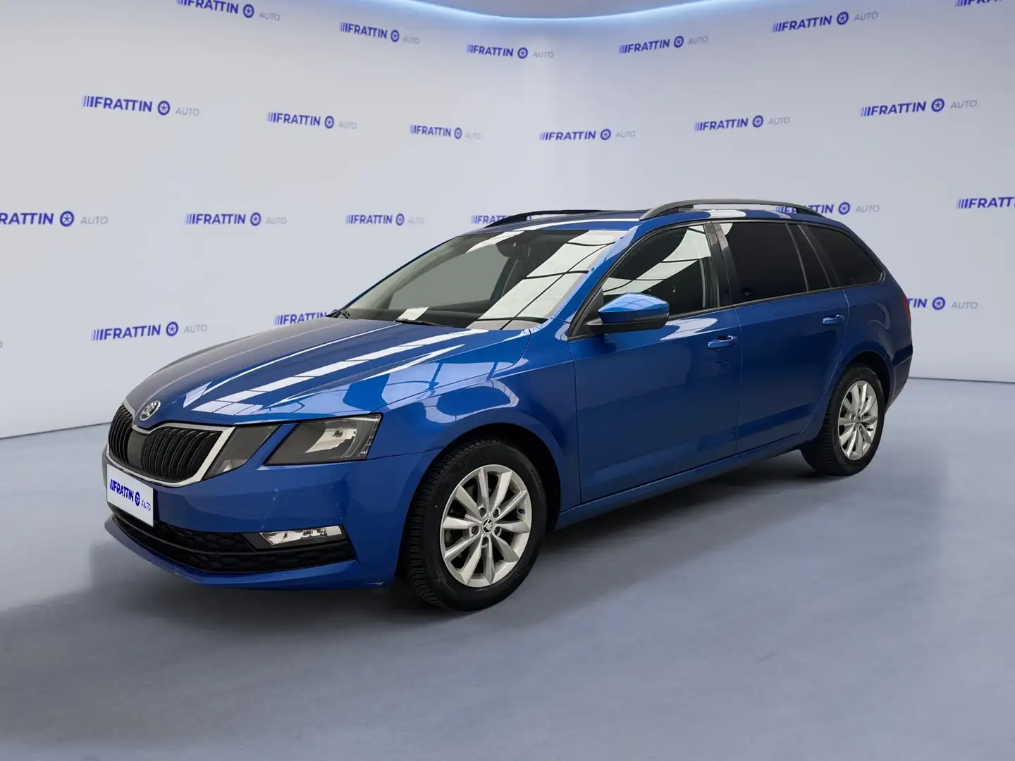 Skoda Octavia 1.6 TDI CR 115 CV DSG Wagon Executive Bleu - 1