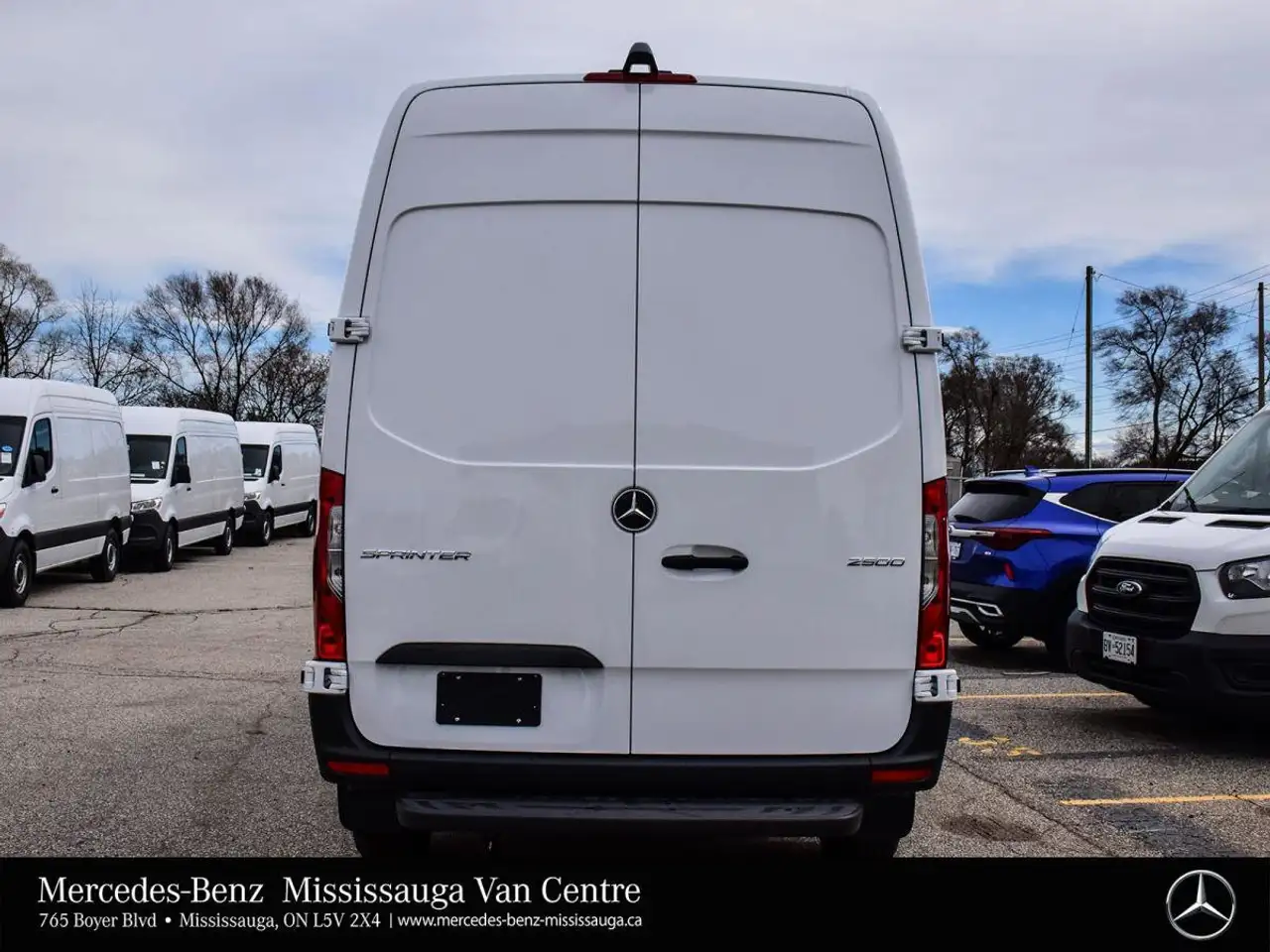 Mercedes-Benz Sprinter снимка Mercedes-Benz Sprinter