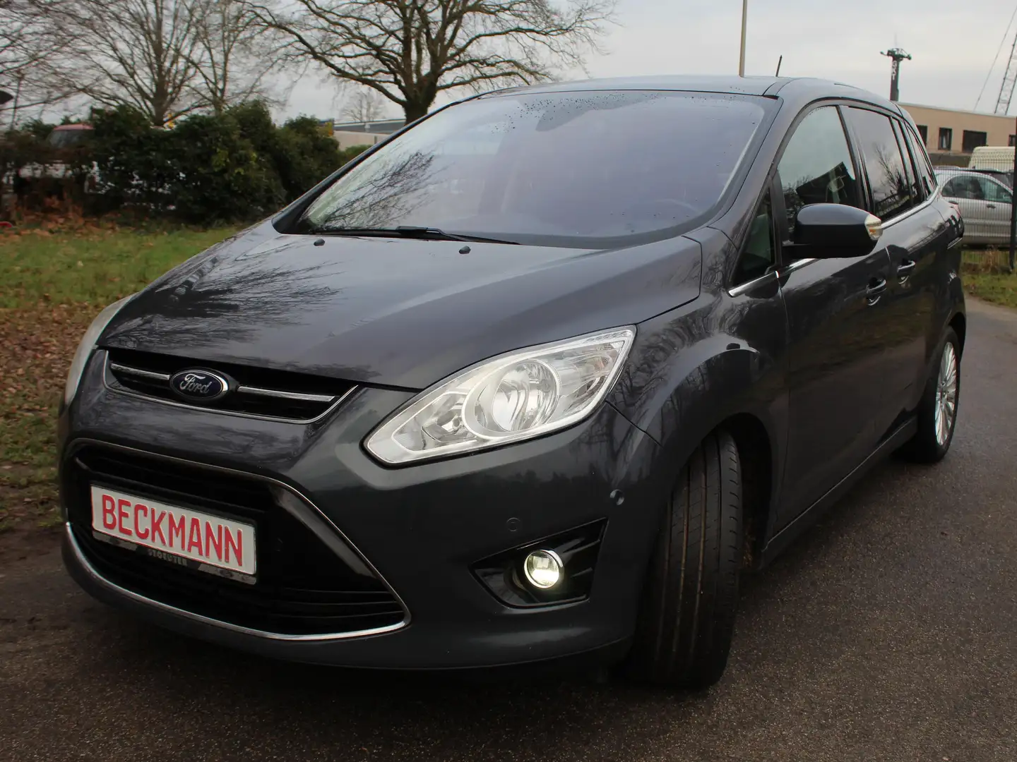Ford Grand C-Max Titanium - 1