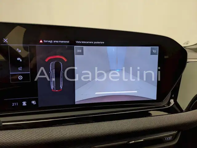 Audi A6 view 17