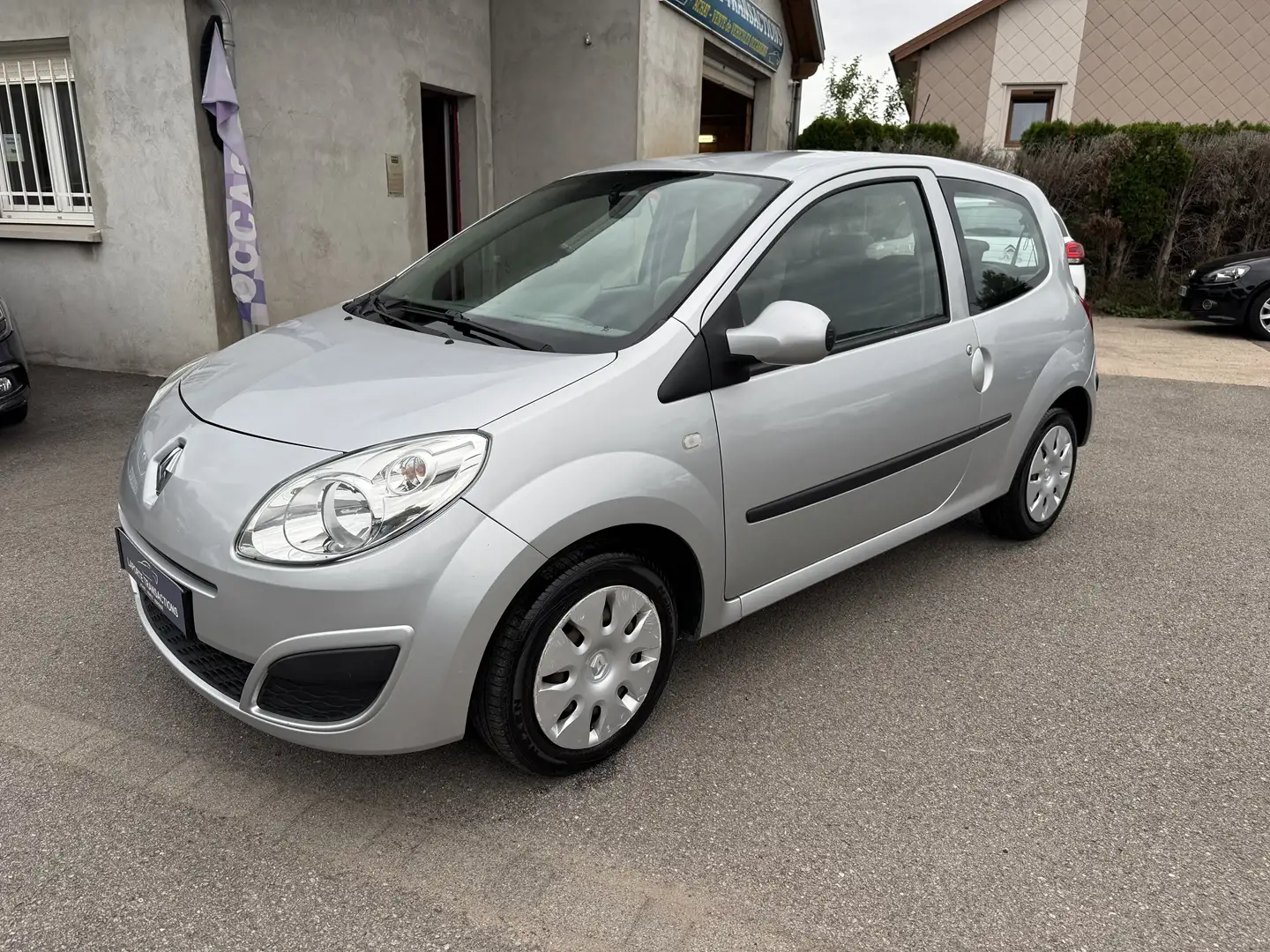 Renault Twingo 1.5 DCI 65CH EXPRESSION Gris - 1