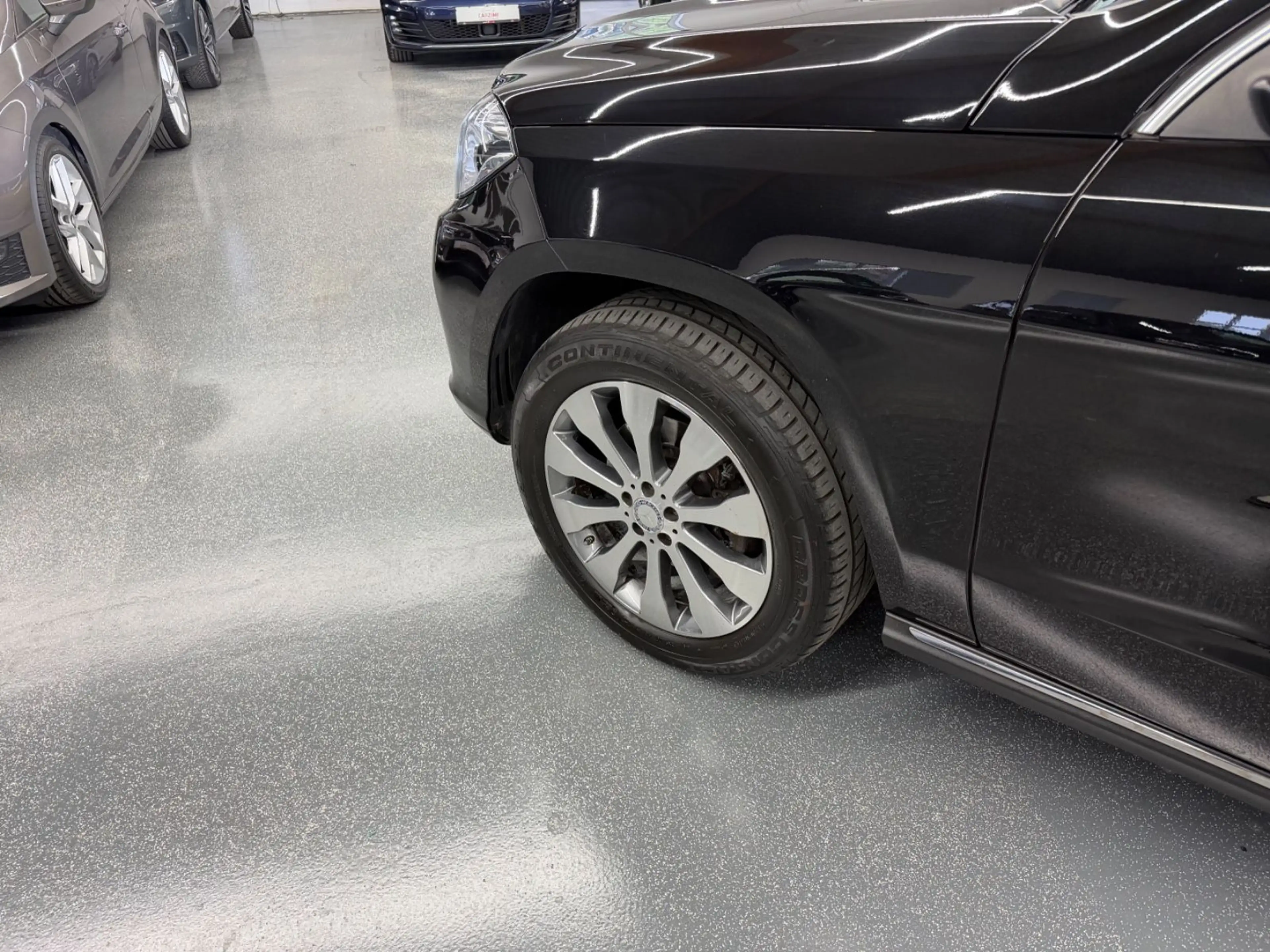 Mercedes-Benz GLS 350 d 4Matic LED Standheizung 7-Sitzer 360° — photo 10