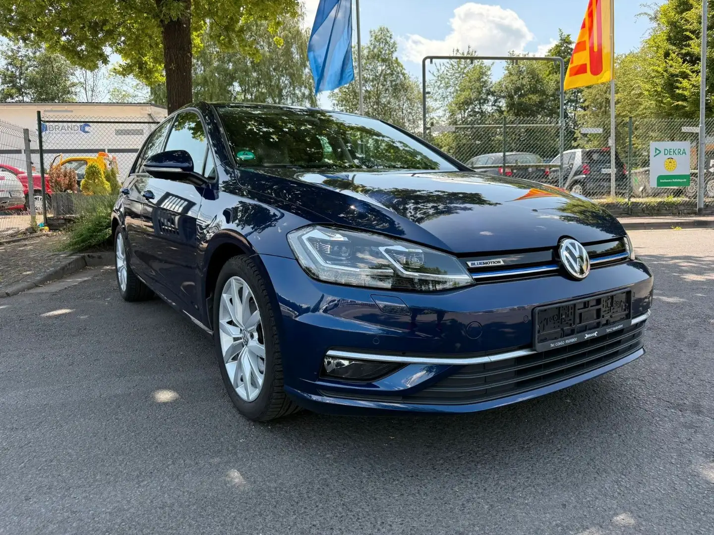 Volkswagen Golf VII Lim. Highline BlueMotion*ServiceVoll* Blau - 1