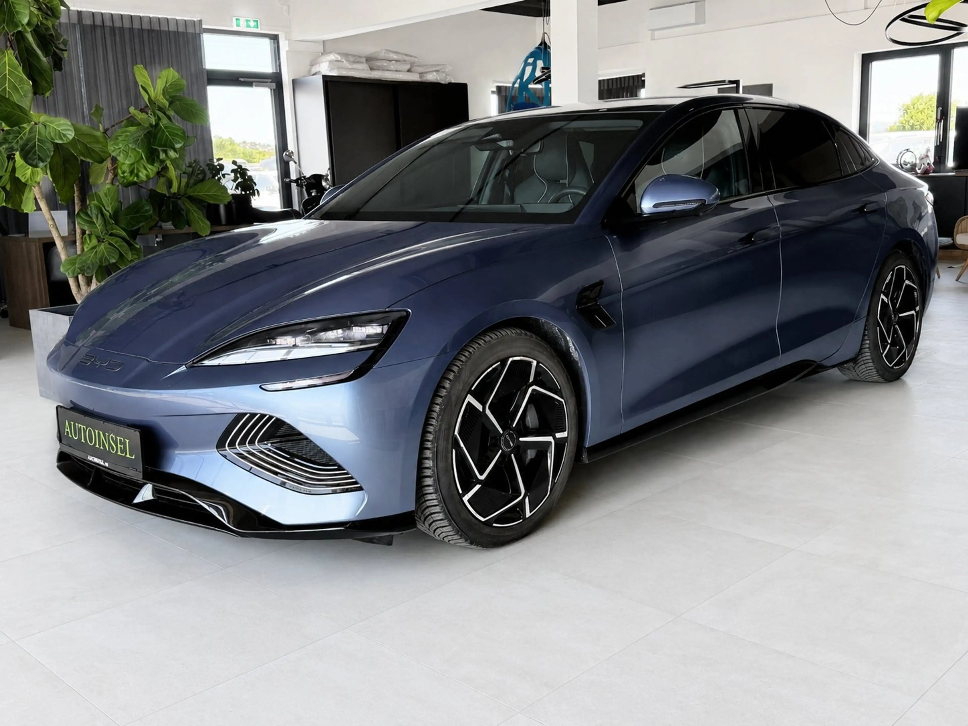 BYD Seal 82,5 kWh Design Panorama-360 Kamera — photo 2