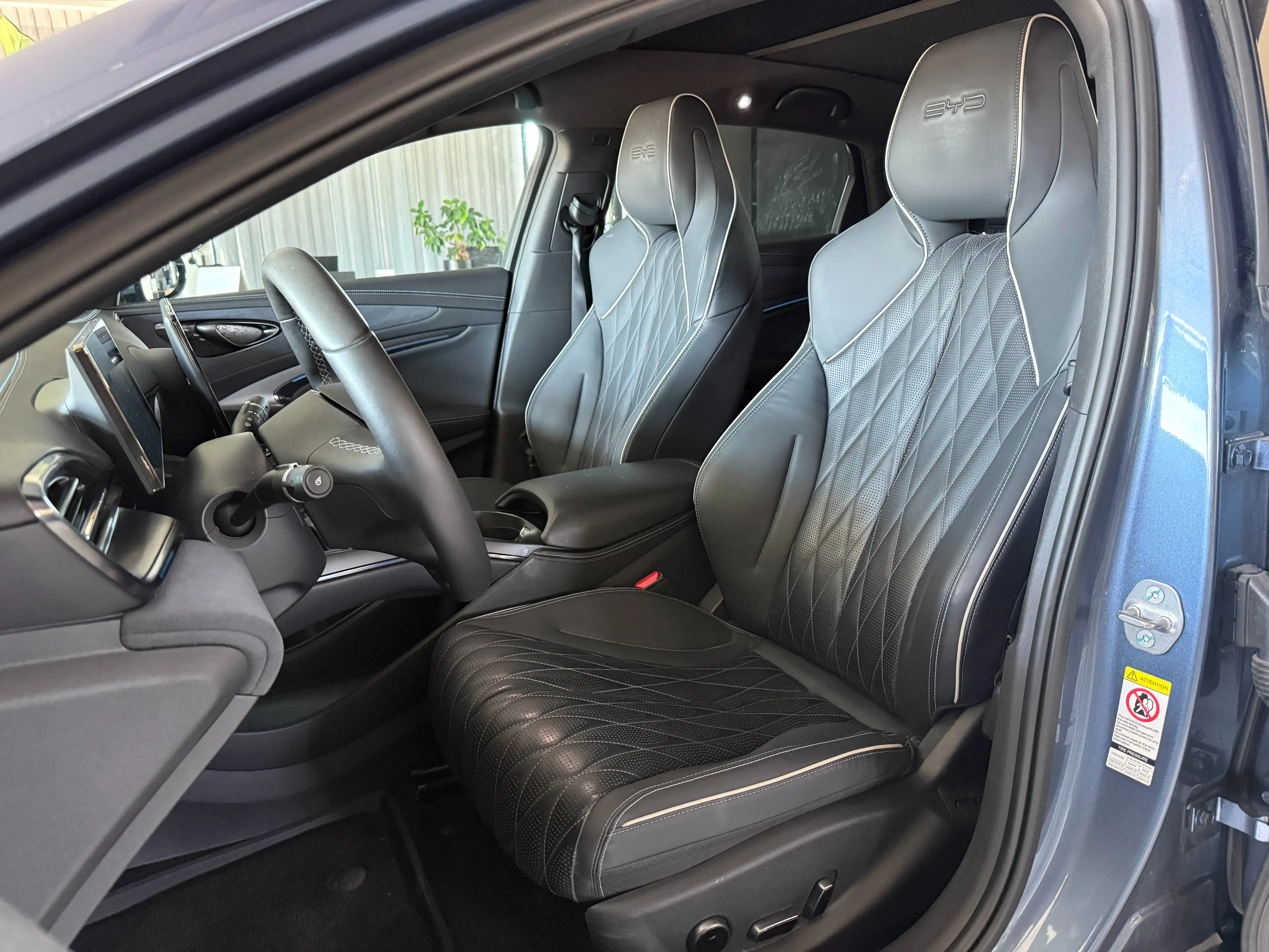 BYD Seal 82,5 kWh Design Panorama-360 Kamera — photo 7