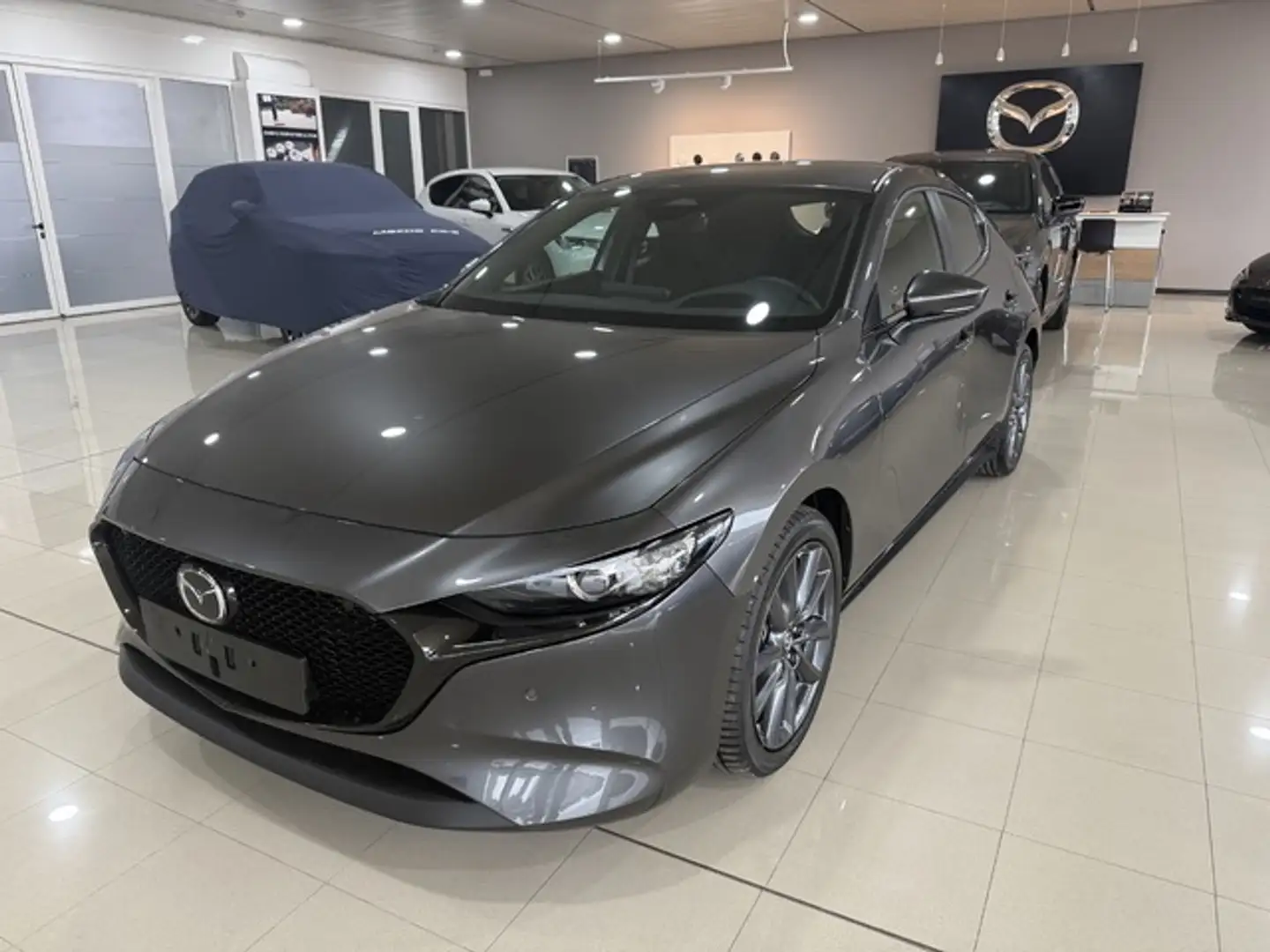 Mazda 3 2.5 e-Skyactiv-G Centre-line Aut. 103kW Gris - 1