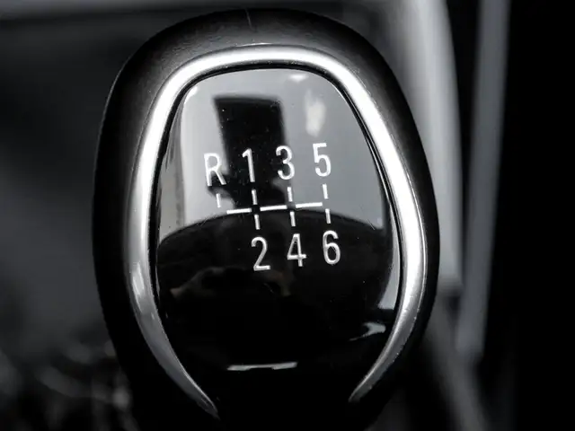 Opel Crossland view 14