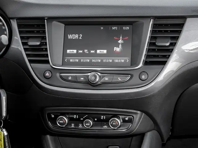 Opel Crossland view 8