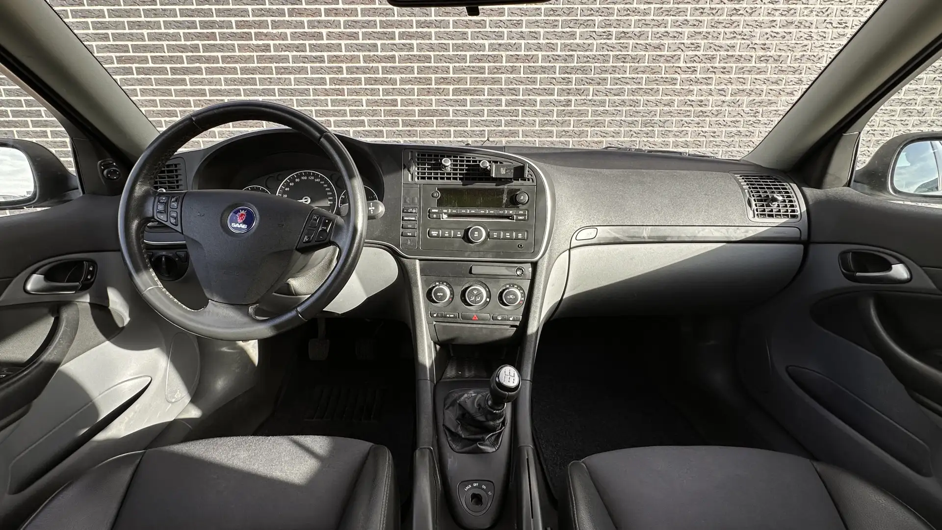 Saab 9-3 Sport Sedan 1.8t Linear | Climate Control | Cruise Gris - 2