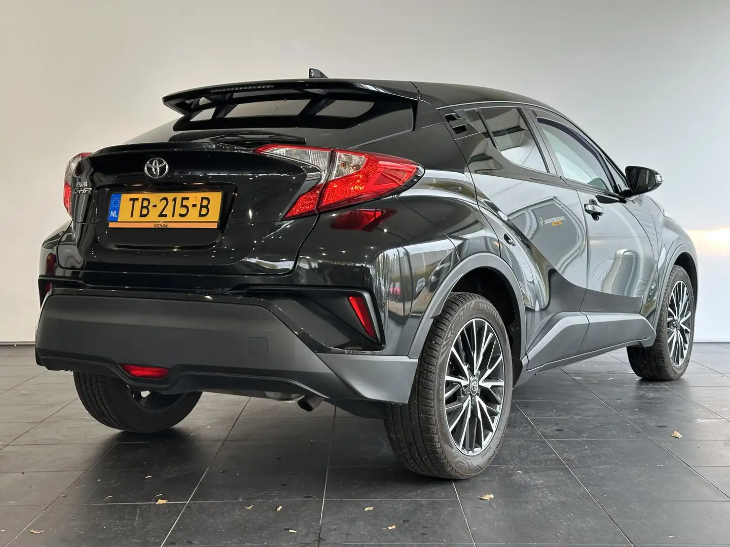 Toyota C-HR 1.2 Urban NAVIGATIE | ACHTERUITRIJCAMERA | LICHTME Noir - 2