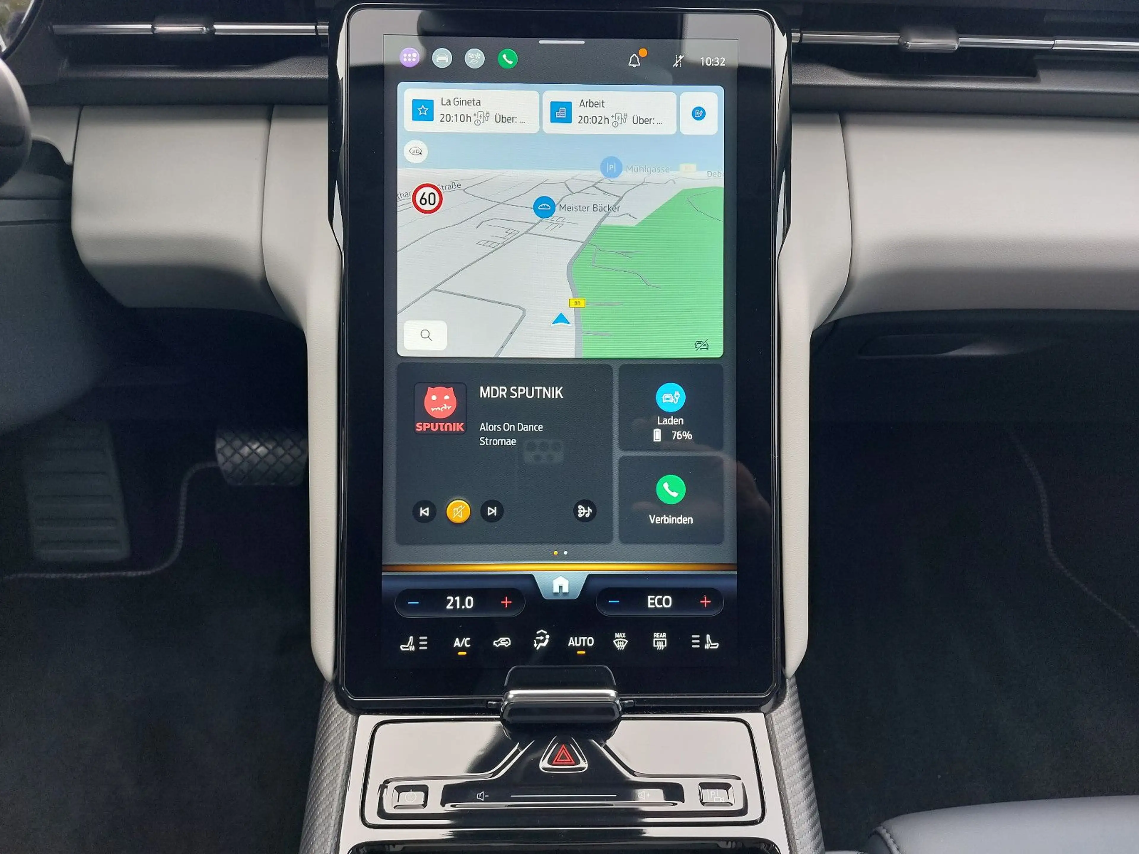 Ford Explorer Premium RWD 77KWH Assistenzsysteme/FGS — photo 9