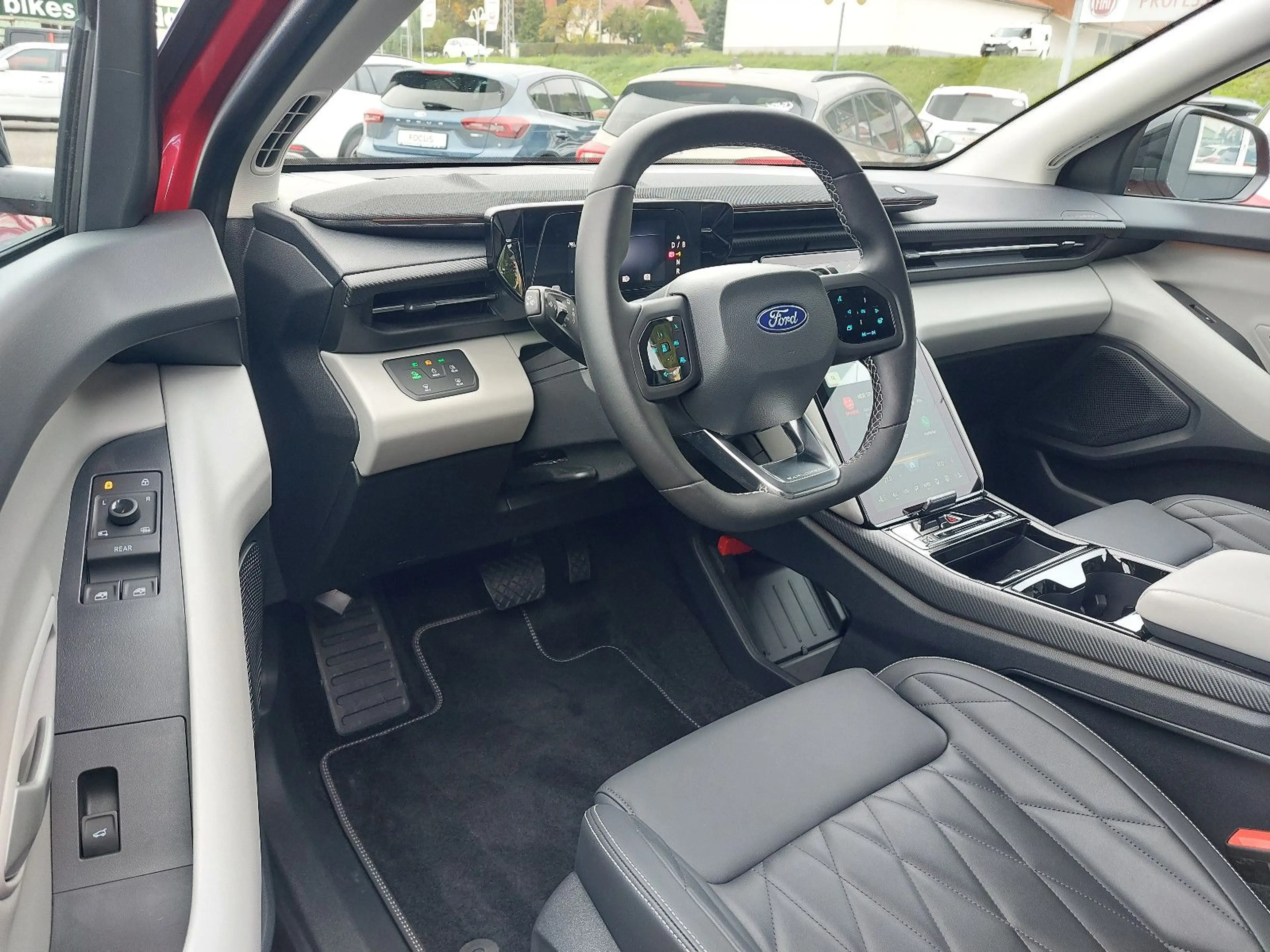 Ford Explorer Premium RWD 77KWH Assistenzsysteme/FGS — photo 15