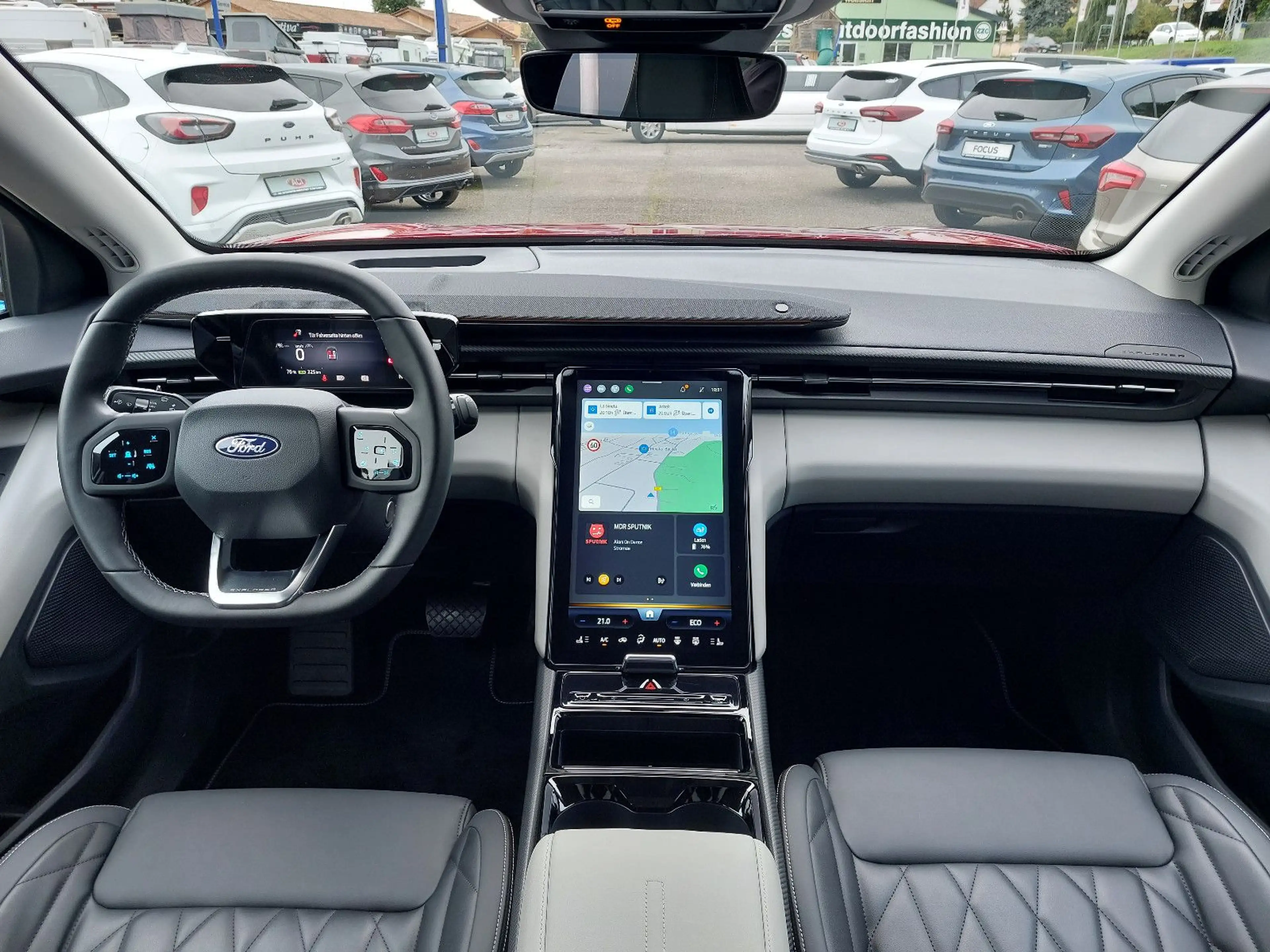 Ford Explorer Premium RWD 77KWH Assistenzsysteme/FGS — photo 6