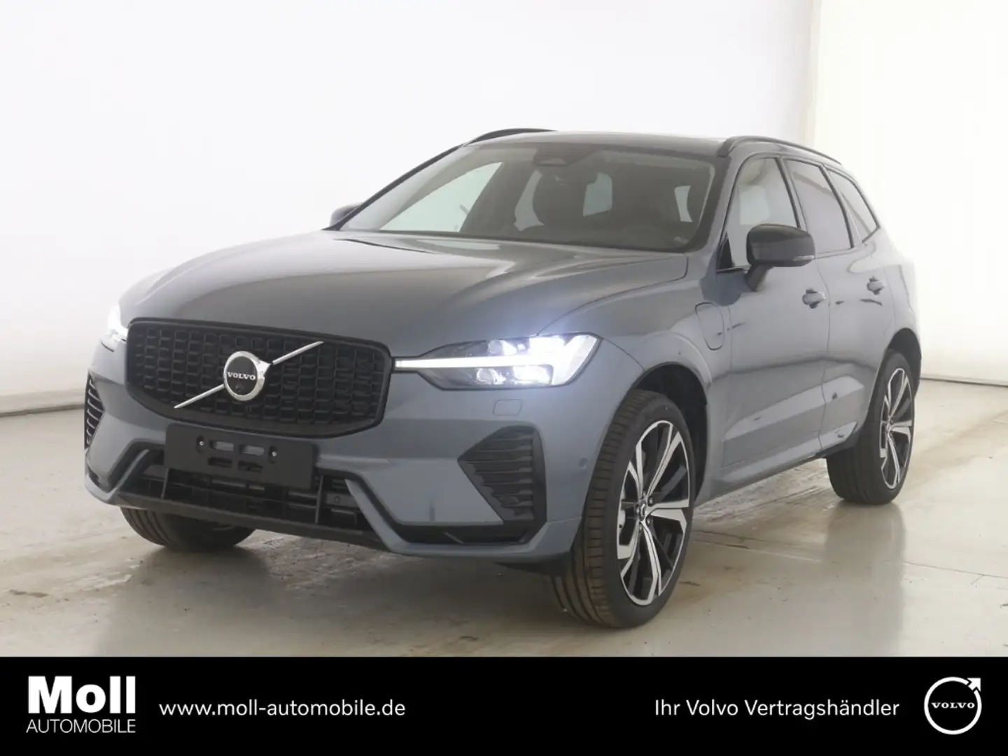 Volvo XC60 Ultra Dark Recharge Plug-In Hybrid AWD T8 Twin Eng Grau - 1