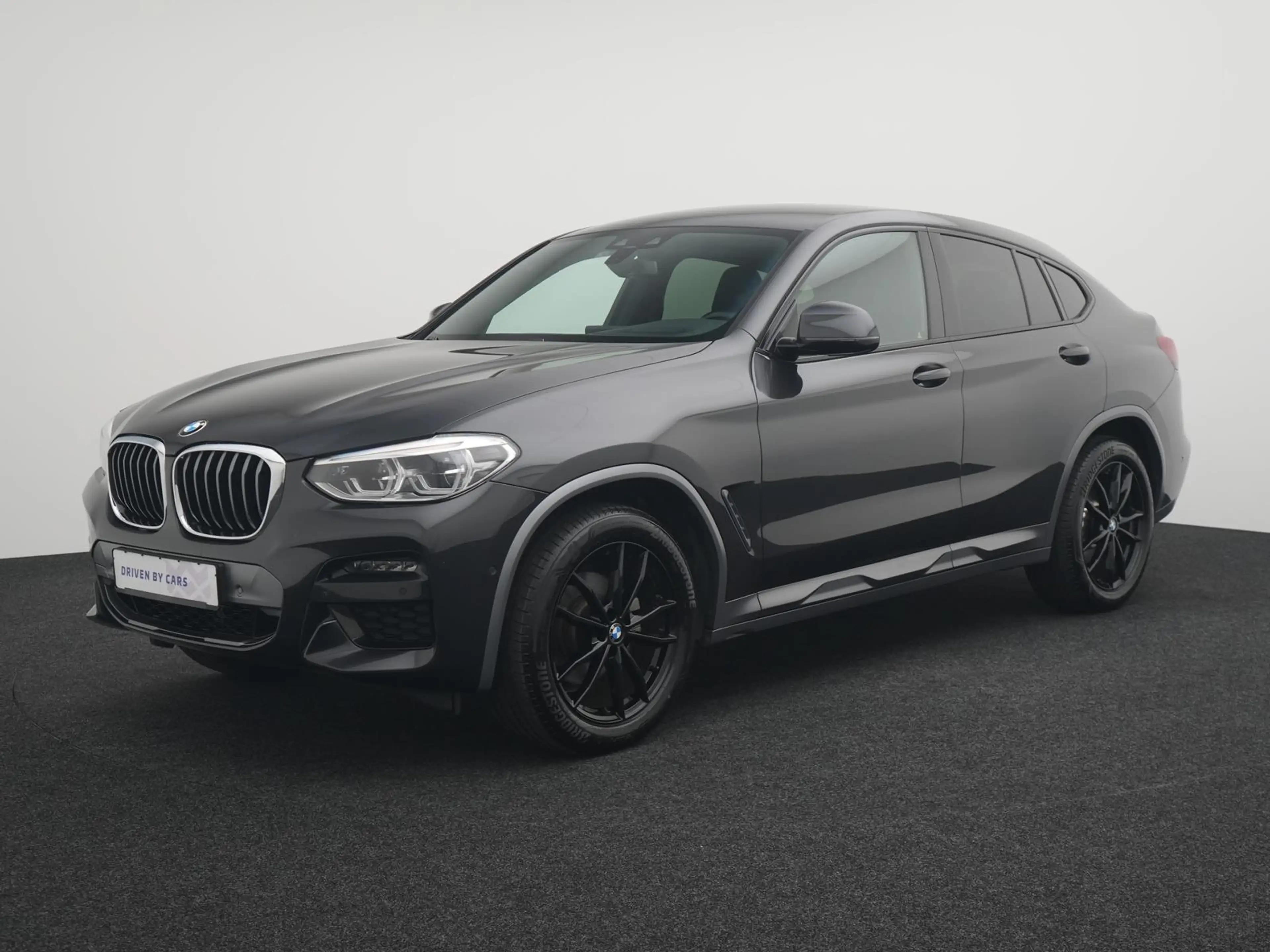 BMW X4 xDrive 20 d M Sport X,LED,HUD,AHK,MEMORY,TOTW — photo 2