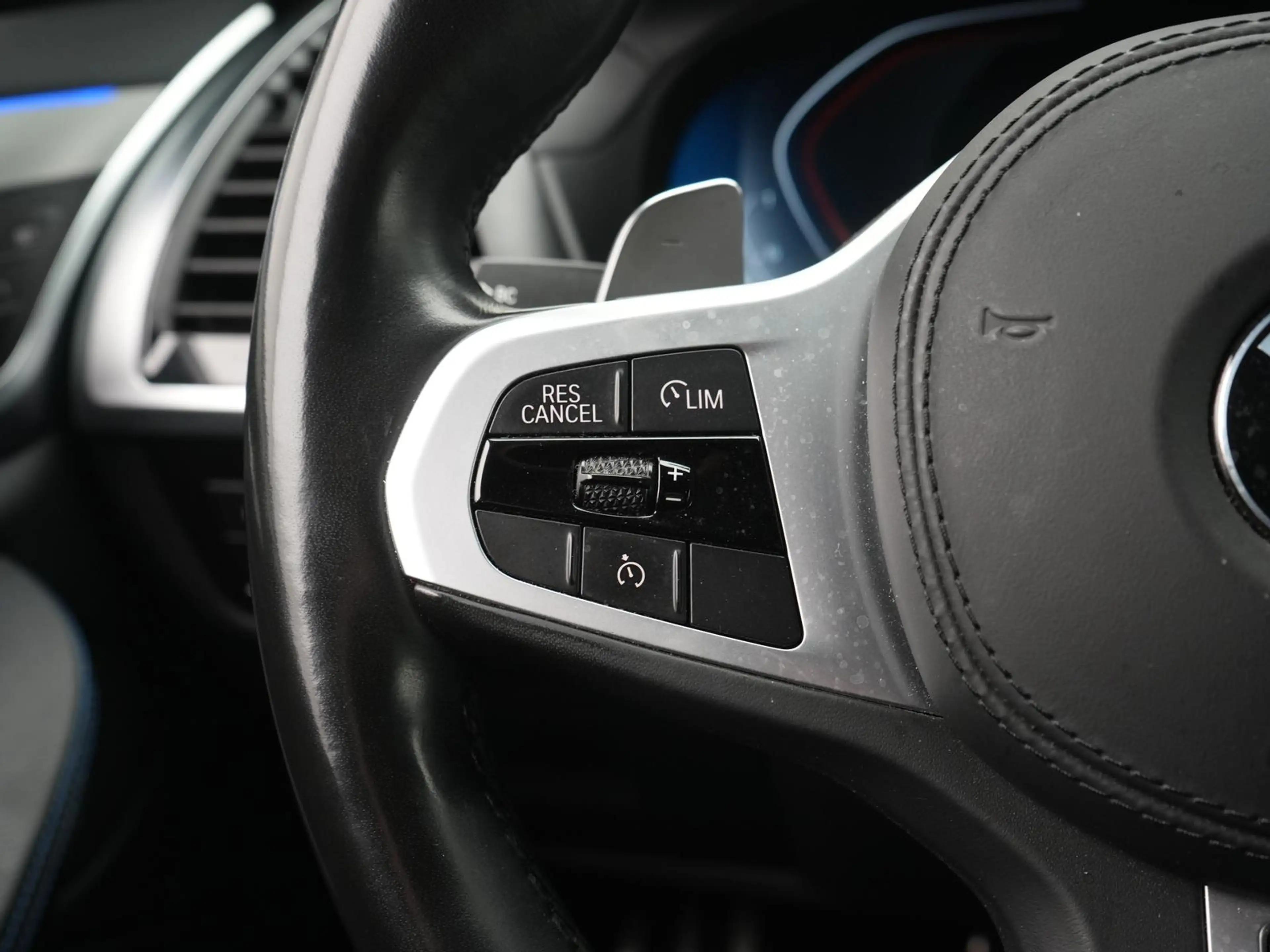 BMW X4 xDrive 20 d M Sport X,LED,HUD,AHK,MEMORY,TOTW — photo 11