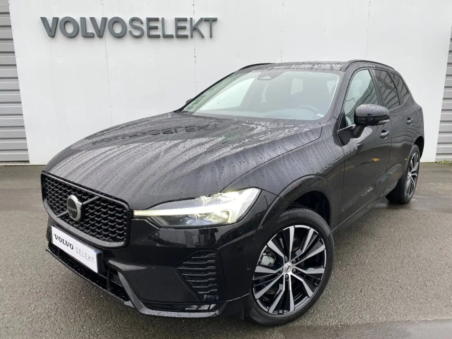 Volvo XC60 B4 197ch Ultimate Style Dark Geartronic - 1