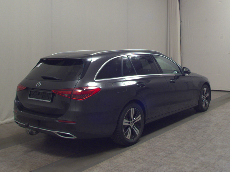 Mercedes-Benz C 220 T d Avantgarde T-Leder Navi LED 360 AHK — photo 4