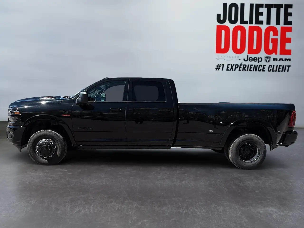 RAM 3500 снимка RAM 3500