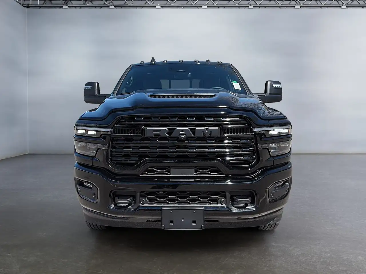 RAM 3500 снимка RAM 3500