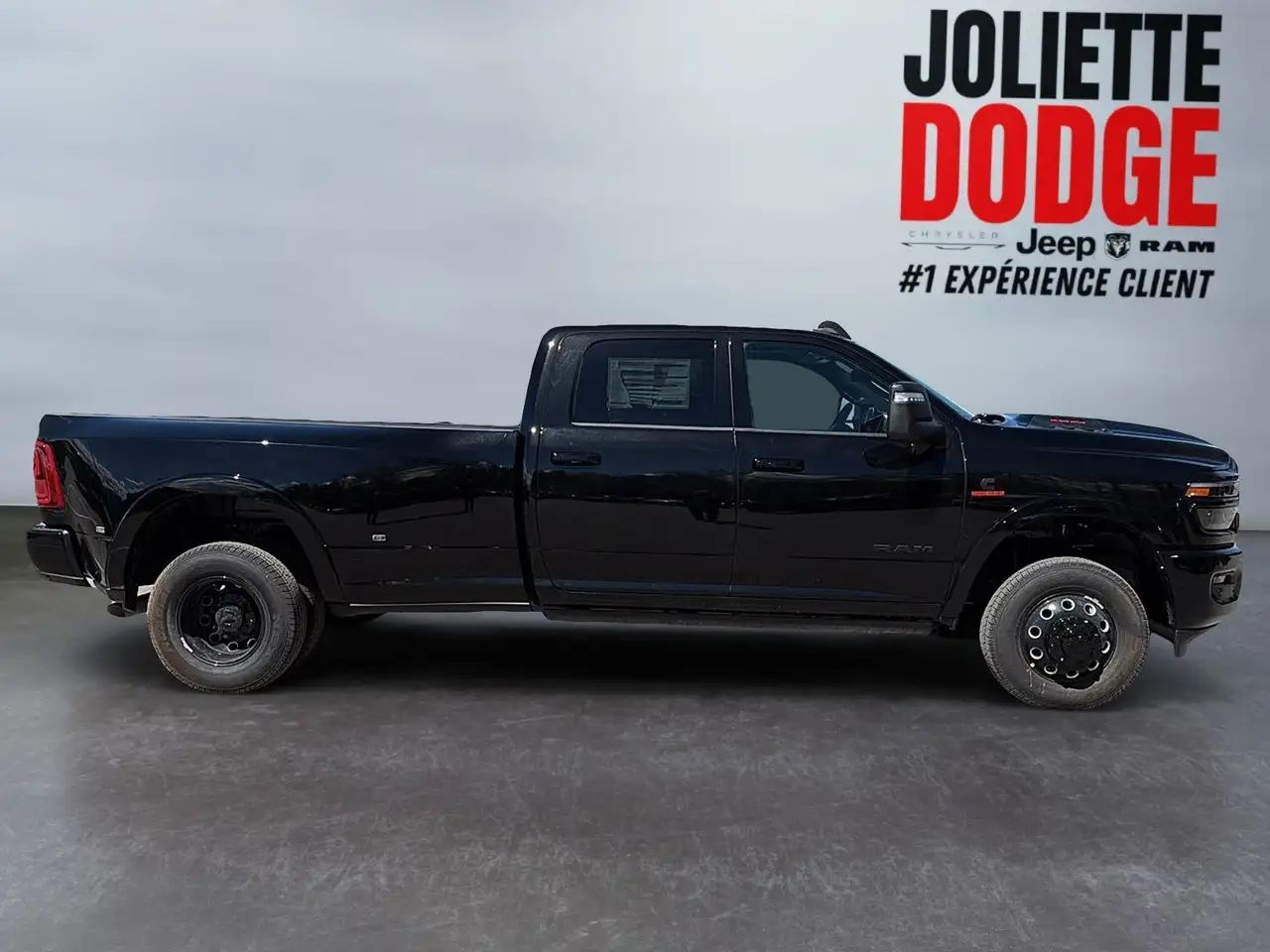 RAM 3500 снимка RAM 3500