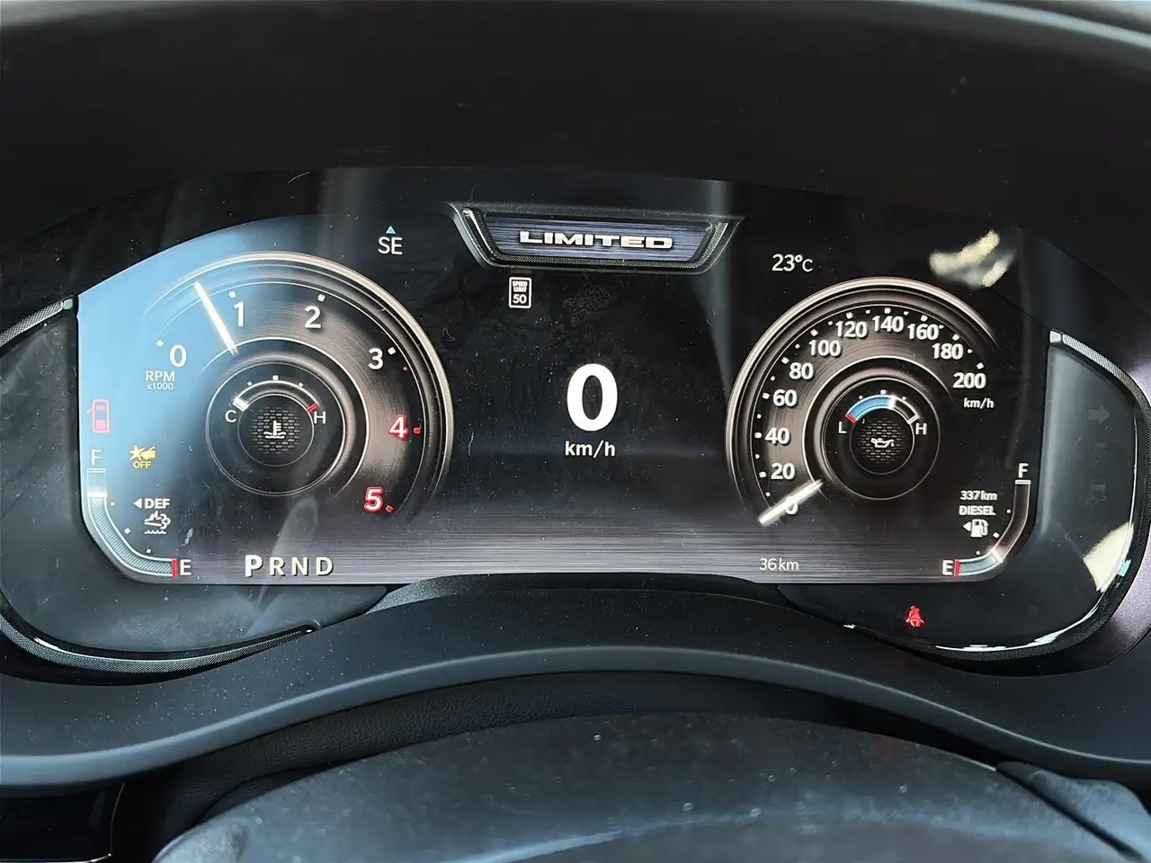 RAM 3500 снимка RAM 3500