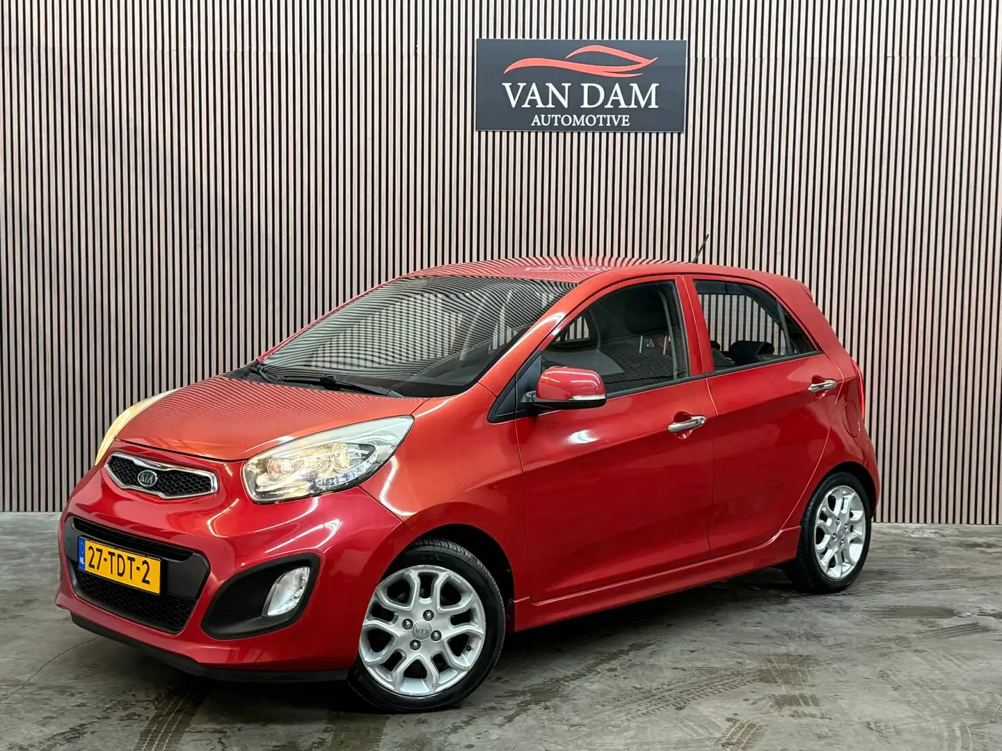 Kia Picanto 1.0 CVVT Comfort Pack 2012 NAP XENON AIRCO CLIMA Rot - 1