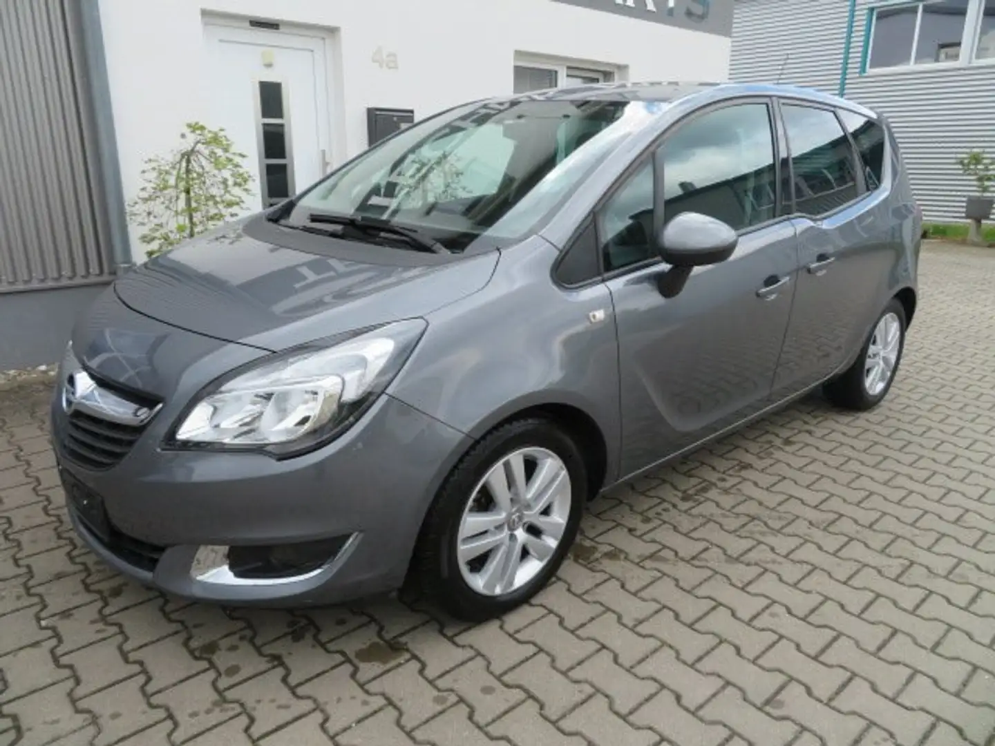 Opel Meriva 1.4 Edition 63274km KD neu, TÜV bis 06/2026 Grey - 2