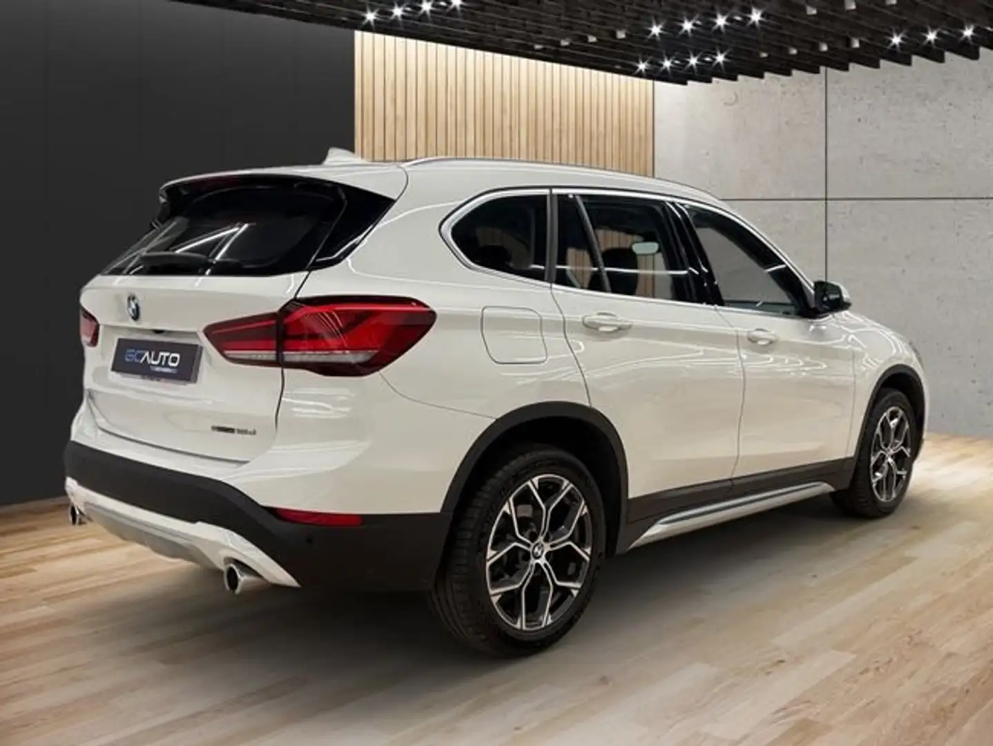 BMW X1 sDrive 18d Blanco - 2