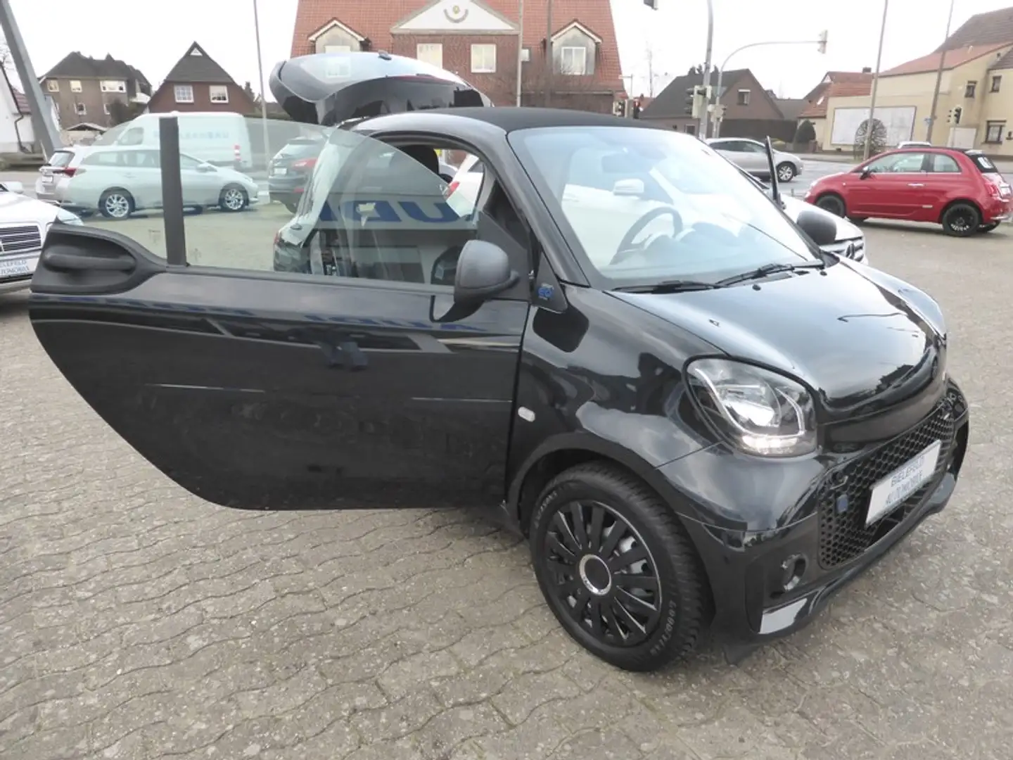 smart forTwo fortwo EQ Cool & Audio-Paket/SH/DAB/facelift Schwarz - 1